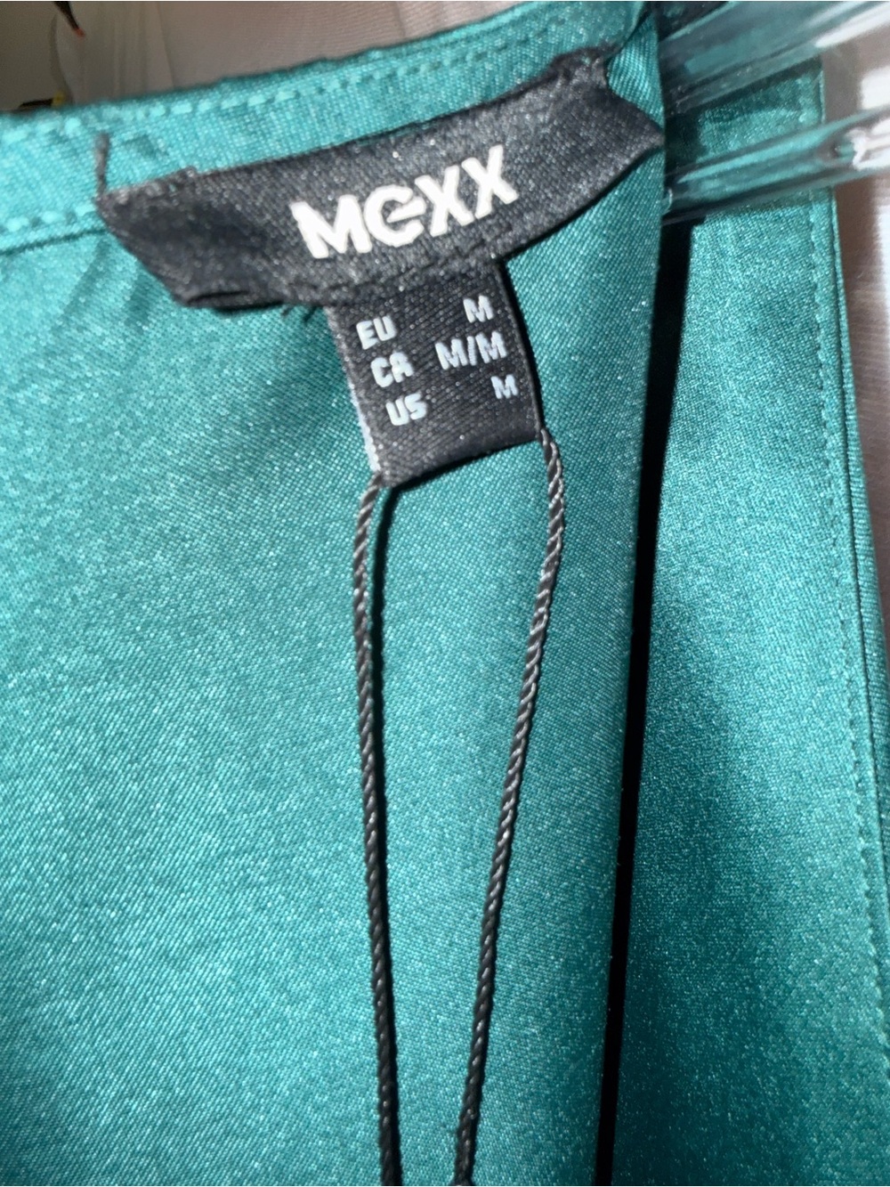 ๐นWomenโs Gorgeous Emerald Green Jumpsuit by MEXX - Size Med - NWT - Reg $109! - Picture 8 of 15